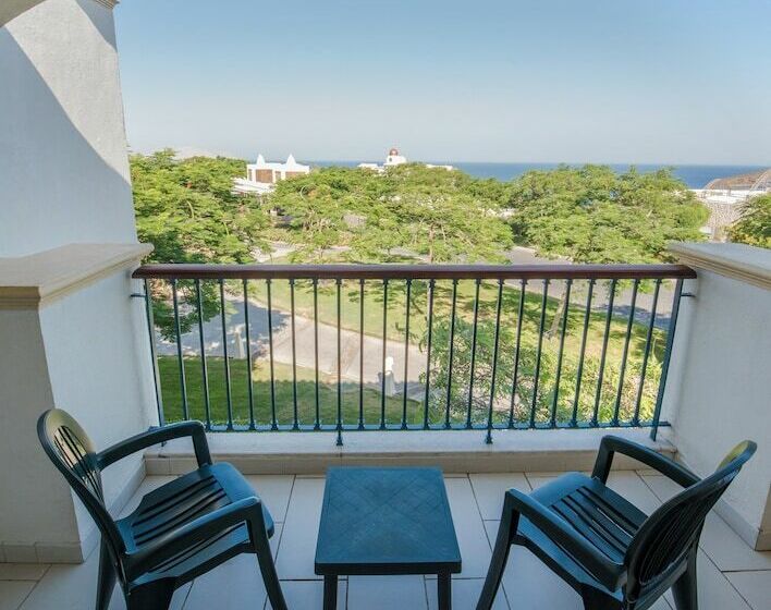 اتاق اجرایی, Reef Oasis Blue Bay Resort & Spa