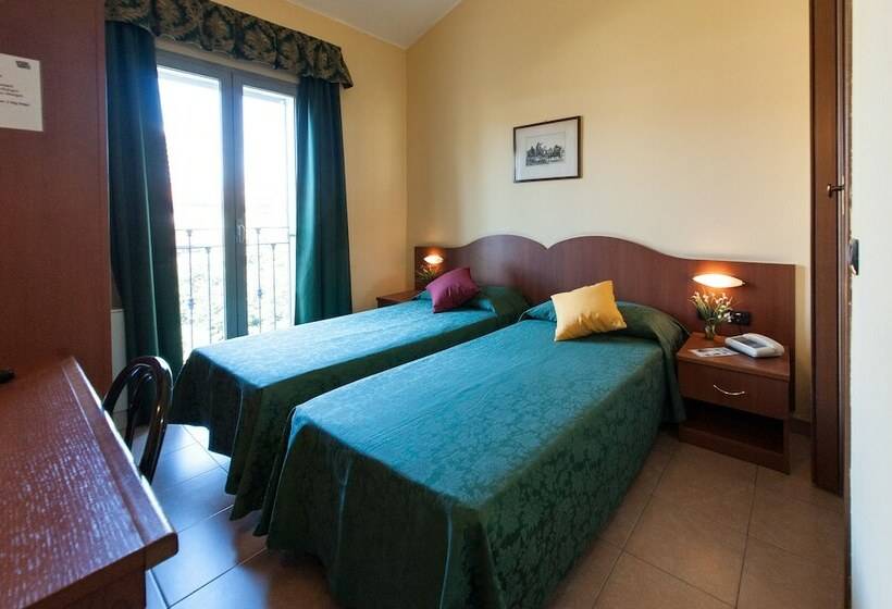 اتاق استاندارد, The Best