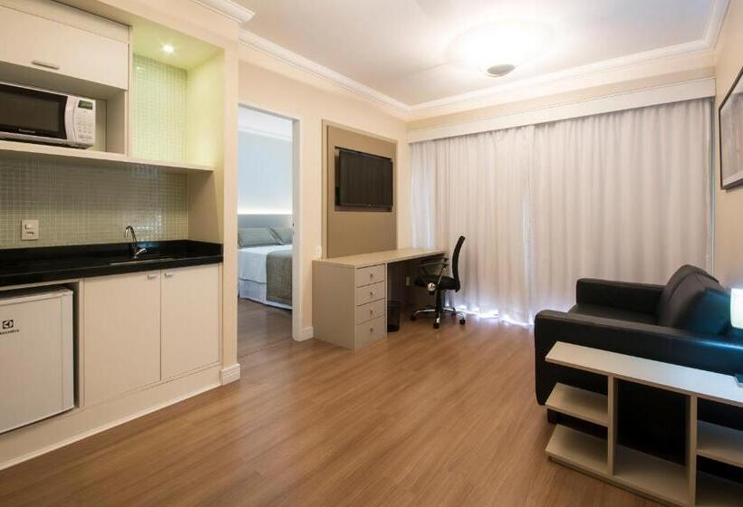 Люкс Повышенной Комфортности, Tsue The Palace Flat