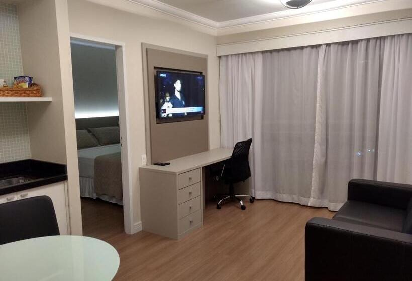 Люкс Повышенной Комфортности, Tsue The Palace Flat