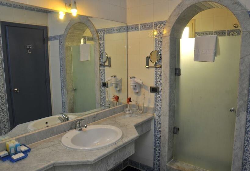 家庭套房, Sunrise Royal Makadi Resort