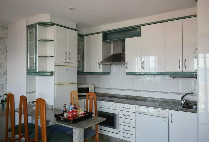 آپارتمان 2 خوابه با چشمانداز دریا, Apartamentos Vida Versus