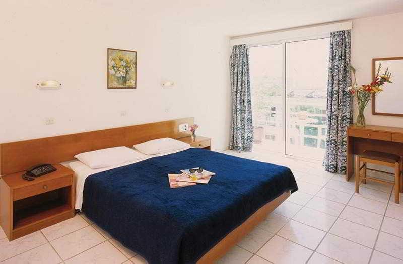 اتاق استاندارد یک نفره, Carina Hotel