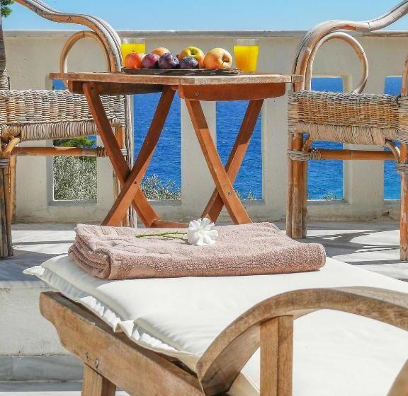 바다 전망 스위트, Armonia Bay