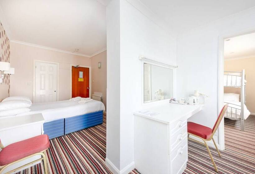 ファミリールーム, Barrowfield