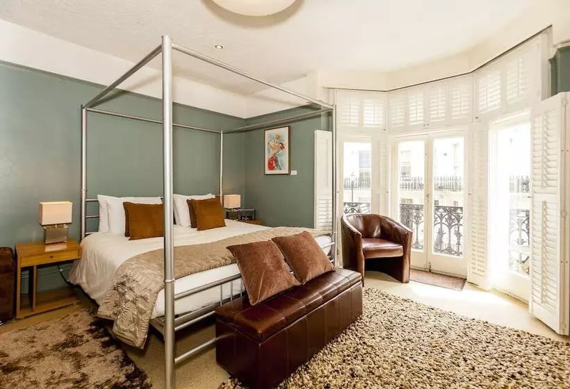 اتاق لوکس, Brightonwave