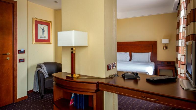 חדר סטנדרט לשלושה, Capannelle Roma