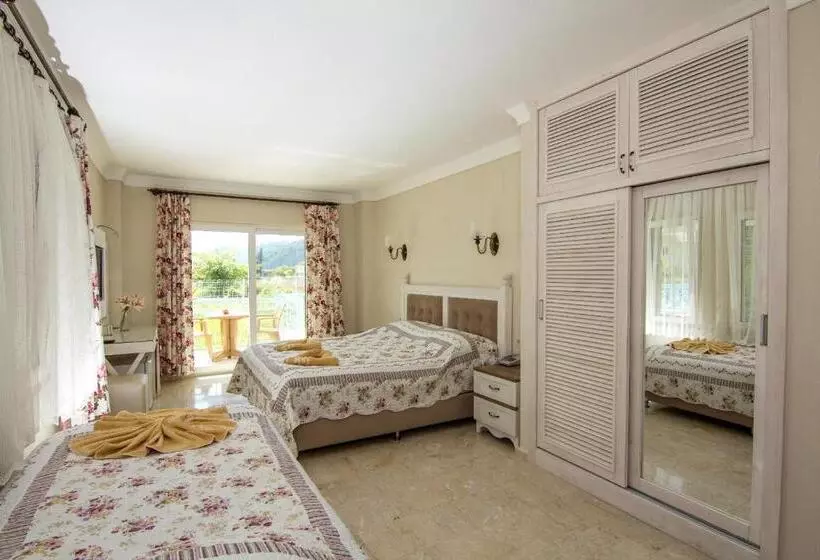 デラックスルーム, Dalyan Basar