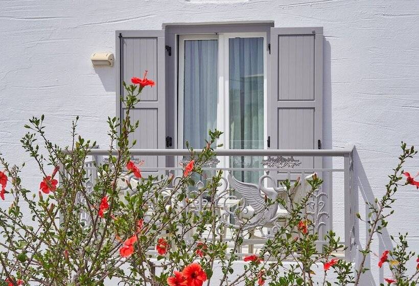 Трехместный Номер Стандарт Вид на Сад, Galaxy