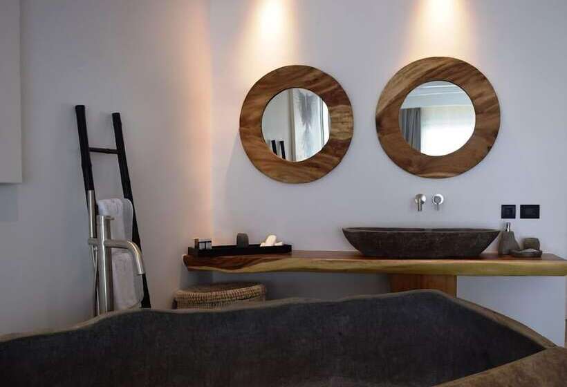 סוויטת ג'וניור, Hermes Mykonos