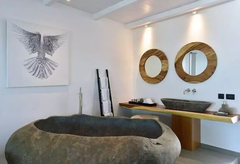 سوییت جونیور, Hermes Mykonos