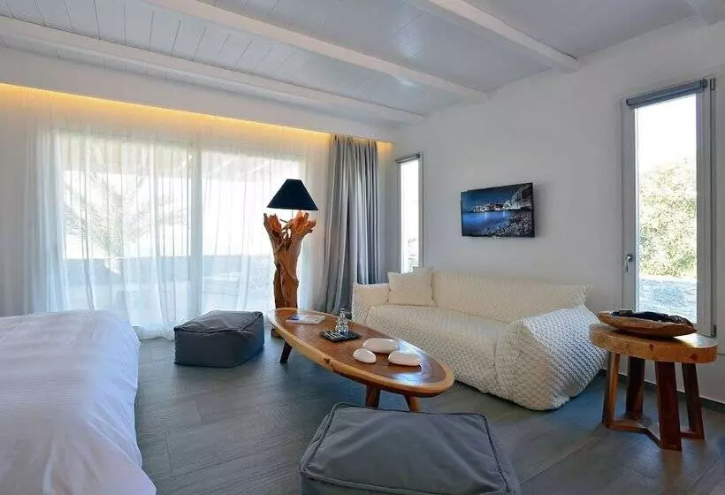 سوییت جونیور, Hermes Mykonos