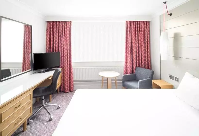 اتاق پرمیوم, Holiday Inn Peterborough West, An Ihg