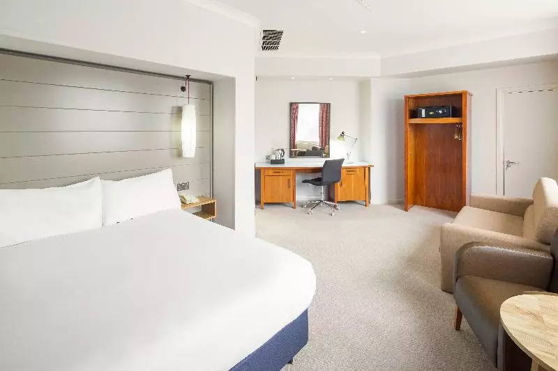 اتاق پرمیوم, Holiday Inn Peterborough West, An Ihg