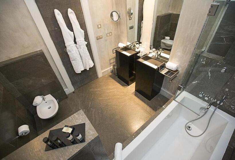 デラックスルーム, Hospes Palacio Del Bailio, A Member Of Design Hotels