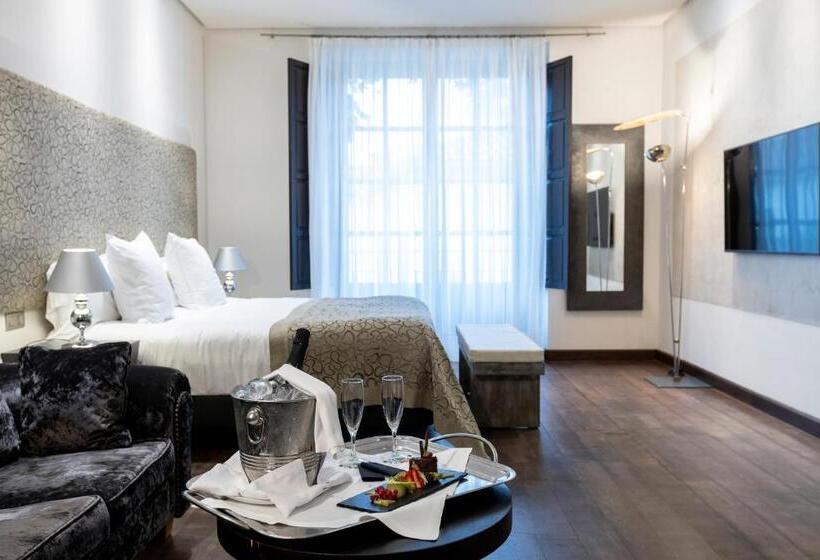 سوییت جونیور, Hospes Palacio Del Bailio, A Member Of Design Hotels