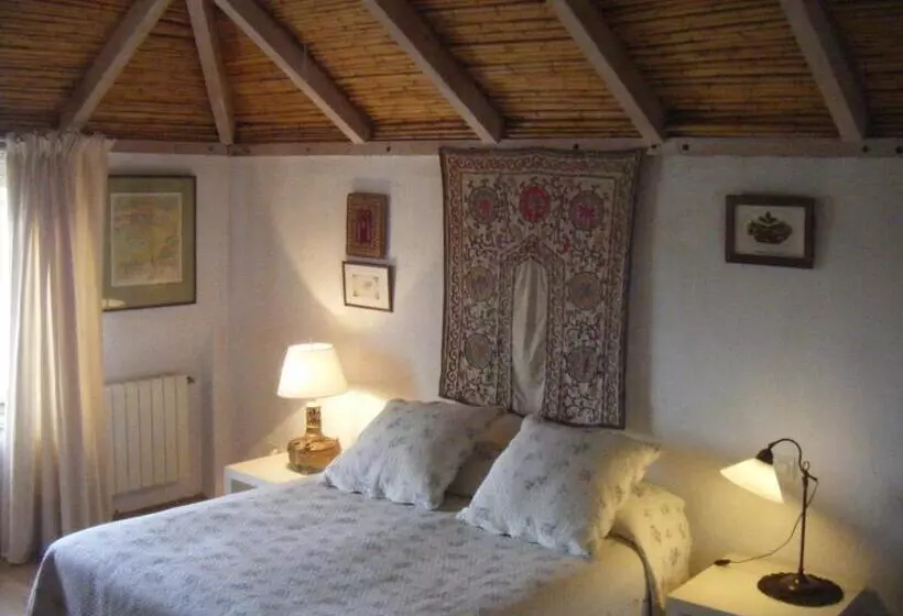 اتاق استاندارد سه نفره, La Casa De Bovedas Charming Inn