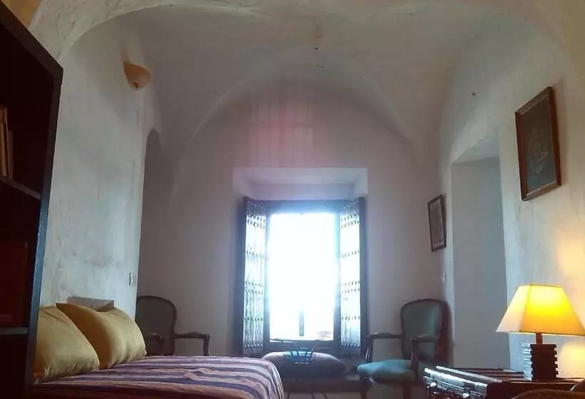 اتاق استاندارد چهار تخته, La Casa De Bovedas Charming Inn