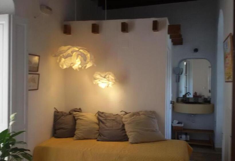 スタンダード４人部屋, La Casa De Bovedas Charming Inn