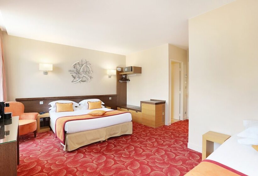 اتاق استاندارد چهار تخته, Le Grand Hôtel De Normandie