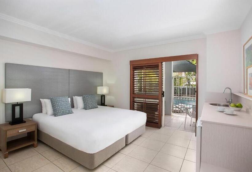 スタンダードルーム, Mantra Aqueous On Port