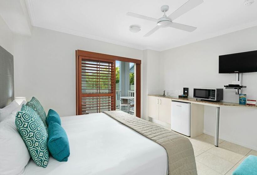 スタンダードルーム, Mantra Aqueous On Port