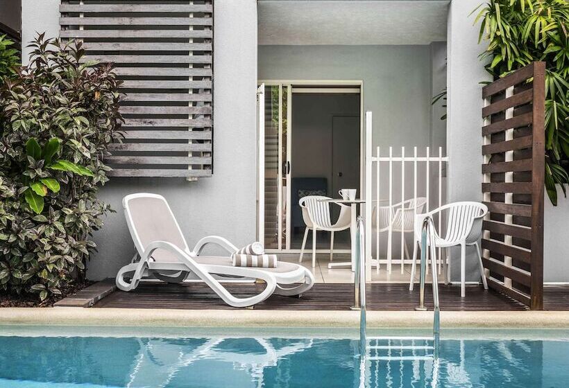 スタンダードルーム, Mantra Aqueous On Port