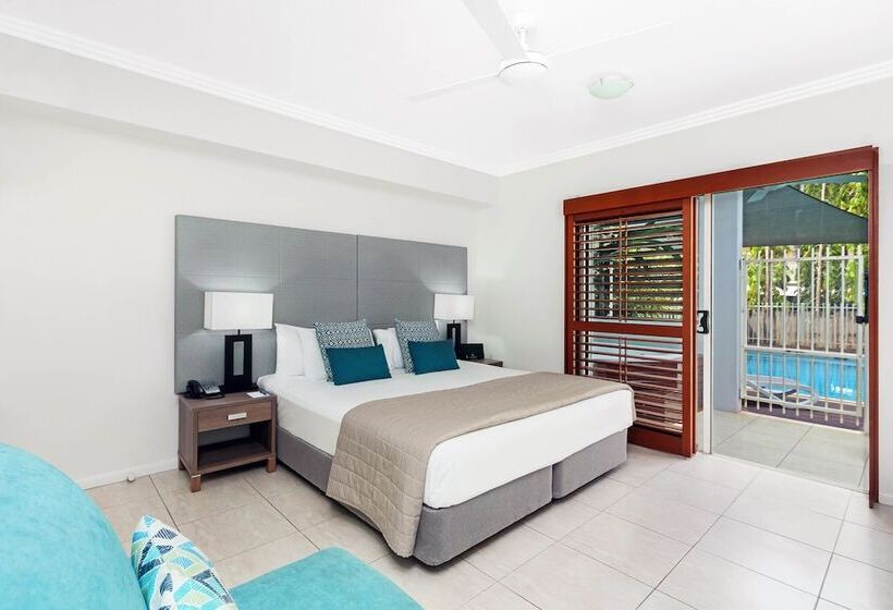 スタンダードルーム, Mantra Aqueous On Port