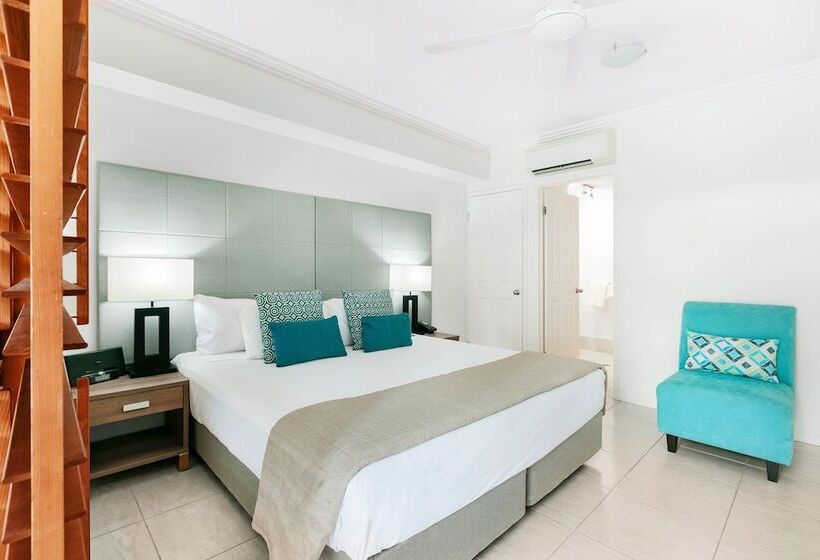 スタンダードルーム, Mantra Aqueous On Port