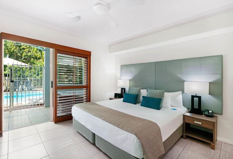 スタンダードルーム, Mantra Aqueous On Port