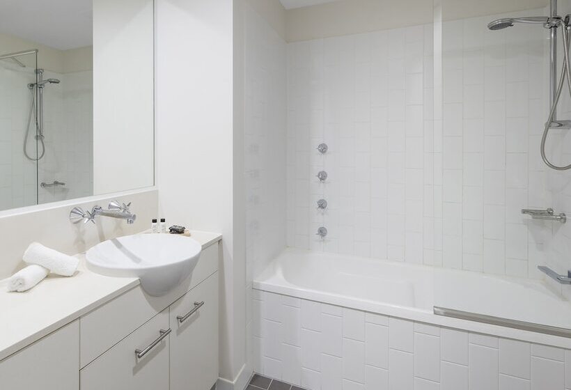 דירת חדר, Oaks Brisbane On Margaret Suites