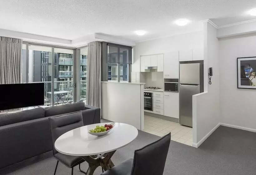 آپارتمان اجرایی 1 خوابه, Oaks Brisbane On Margaret Suites
