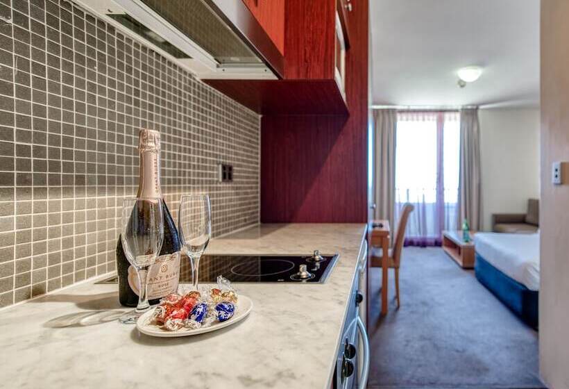 סטודיו סטנדרט עם נוף, Park Regis Concierge Apartments