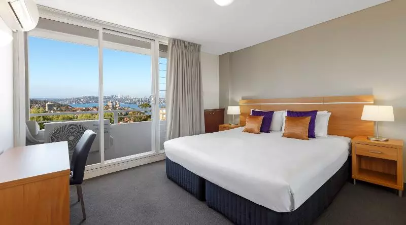 Huoneisto 1 Makuuhuone Näkymä, Park Regis Concierge Apartments