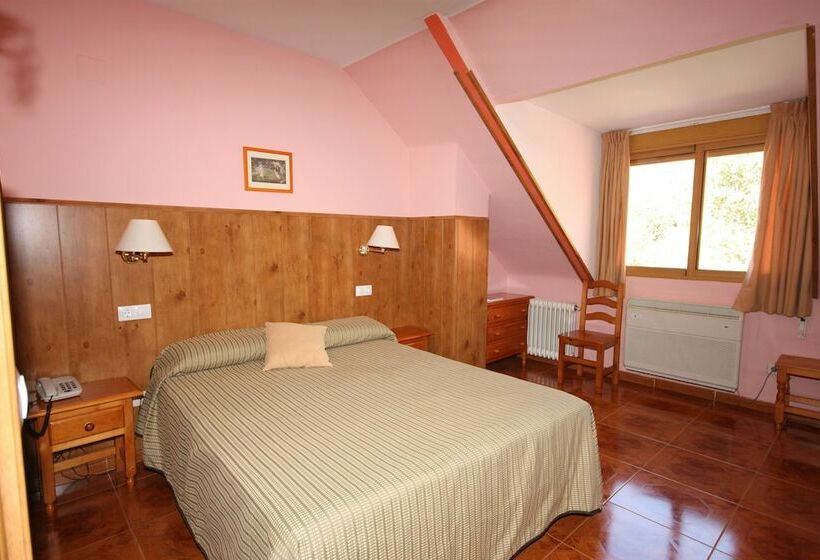 スタンダードルーム, Rural Montana De Cazorla