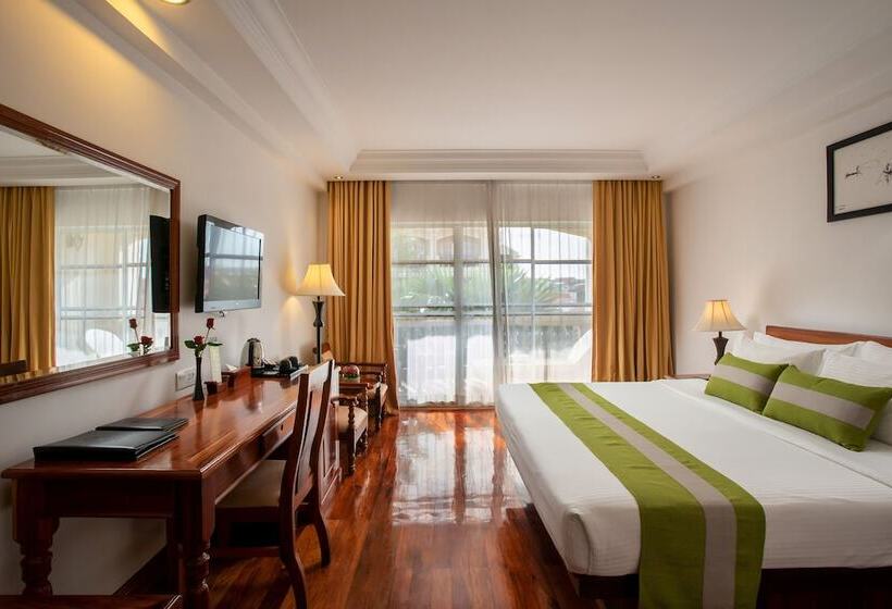 Номер Премиум, Somadevi Angkor Resort & Spa