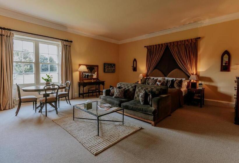 חדר סופריור, Swinton Park