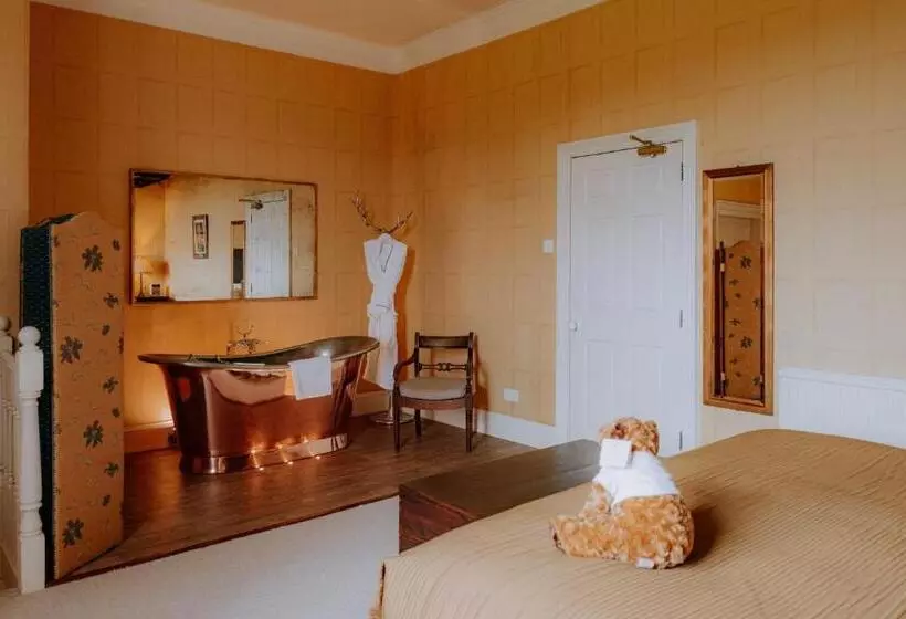 ジュニアスイート, Swinton Park