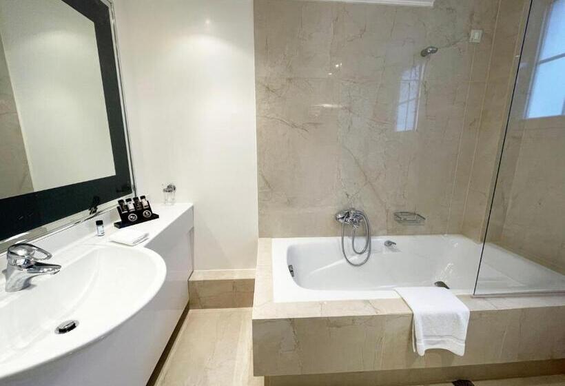 סוויטת דלוקס 2 חדרים, Theoxenia House