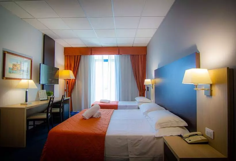 エコノミールーム, Tuscany Inn