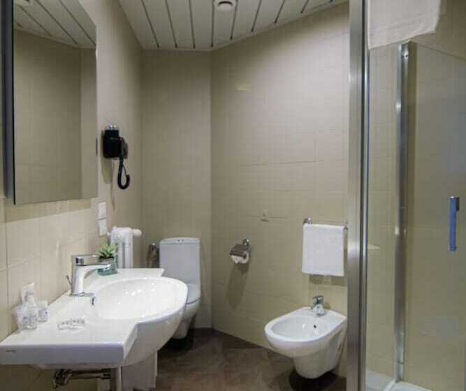 اتاق سوپریور, Tuscany Inn