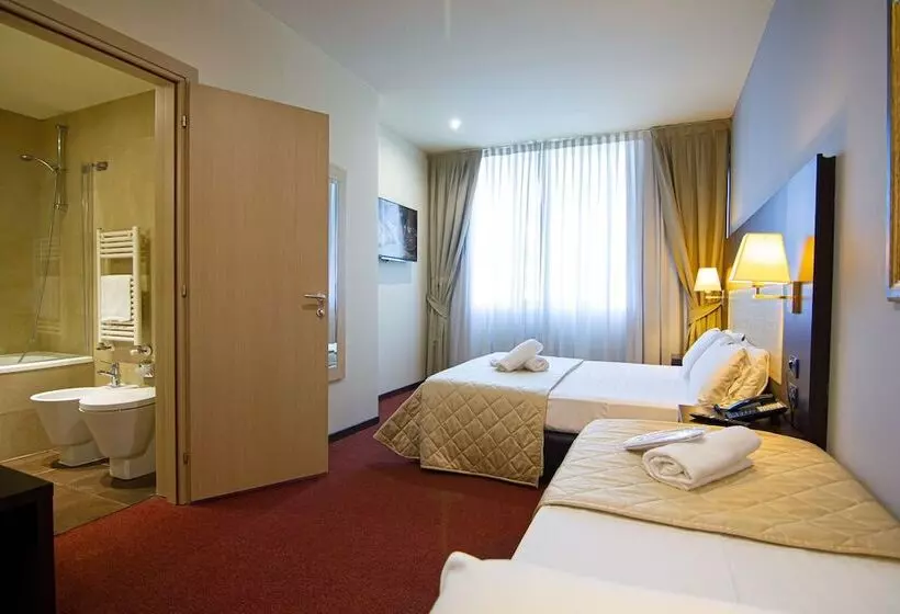 スーペリアールーム, Tuscany Inn