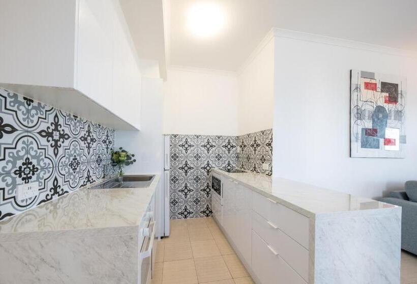 带有一个卧室和海景的高级公寓, Ocean Views At Whitsunday Terraces Resort