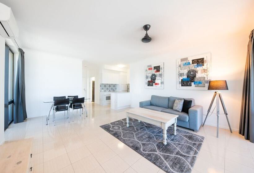 带有一个卧室和海景的高级公寓, Ocean Views At Whitsunday Terraces Resort