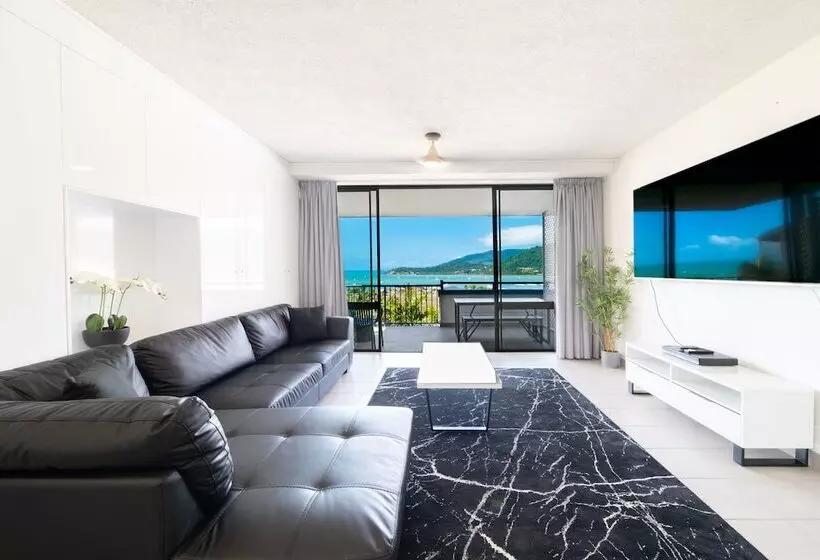 オーシャンビューのスーペリアー１ベッドルームアパートメント, Ocean Views At Whitsunday Terraces Resort