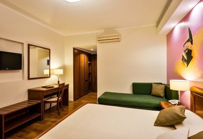 اتاق سوپریور, Mediterranean Beach Resort