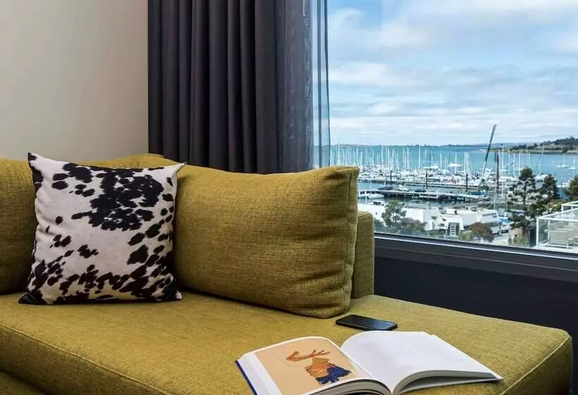 ダブルベッドスタンダードルーム, Novotel Geelong