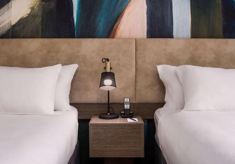 Quarto Estandar com Sacada, Novotel Geelong