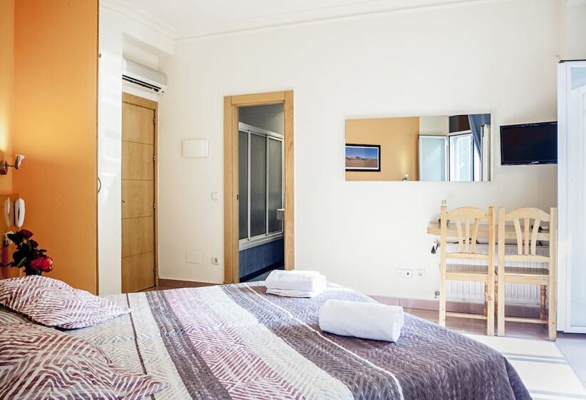 اتاق استاندارد, Hostal Inter Puerta del Sol