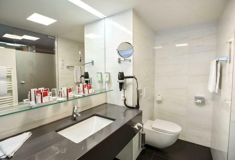 Номер Executive, Austria Trend Hotel Congress Innsbruck